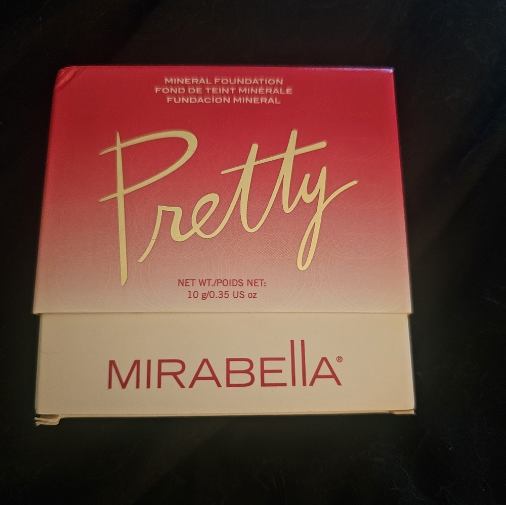 Mirabella Correct Finishing Powder Neutralize and Brighten skin palette NIB